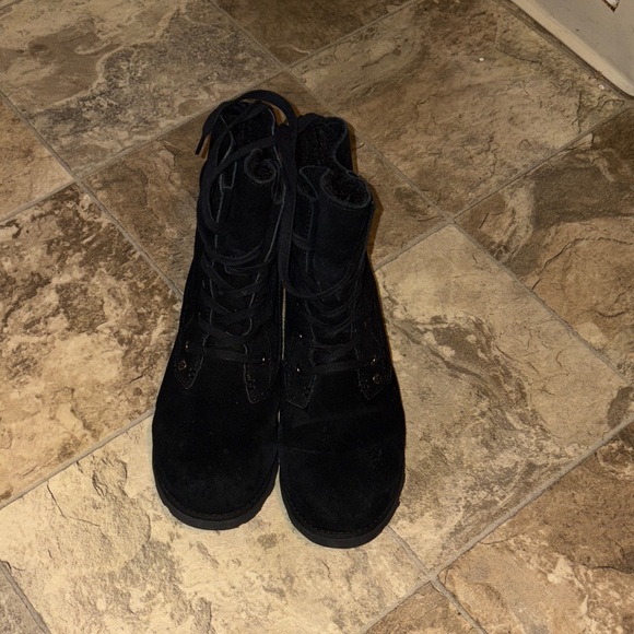 Women's Bear Paw Krista Wide Black Suede Boots - Picture 1 of 13